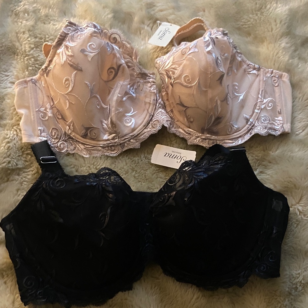 Soma Lace Embroidered Bras - Black and Cream